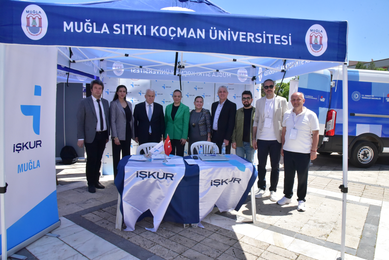 Muğla Sıtkı Koçman Üniversitesi’nde (MSKÜ) öğrenciler ile sektör temsilcilerinin bir araya geldiği “Kariyer Şenliği 2026” etkinliği düzenlendi.