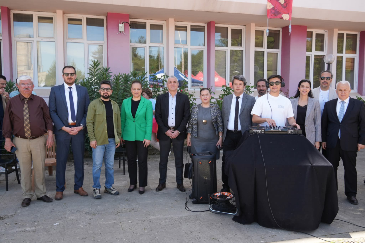 Muğla Sıtkı Koçman Üniversitesi’nde (MSKÜ) öğrenciler ile sektör temsilcilerinin bir araya geldiği “Kariyer Şenliği 2026” etkinliği düzenlendi.