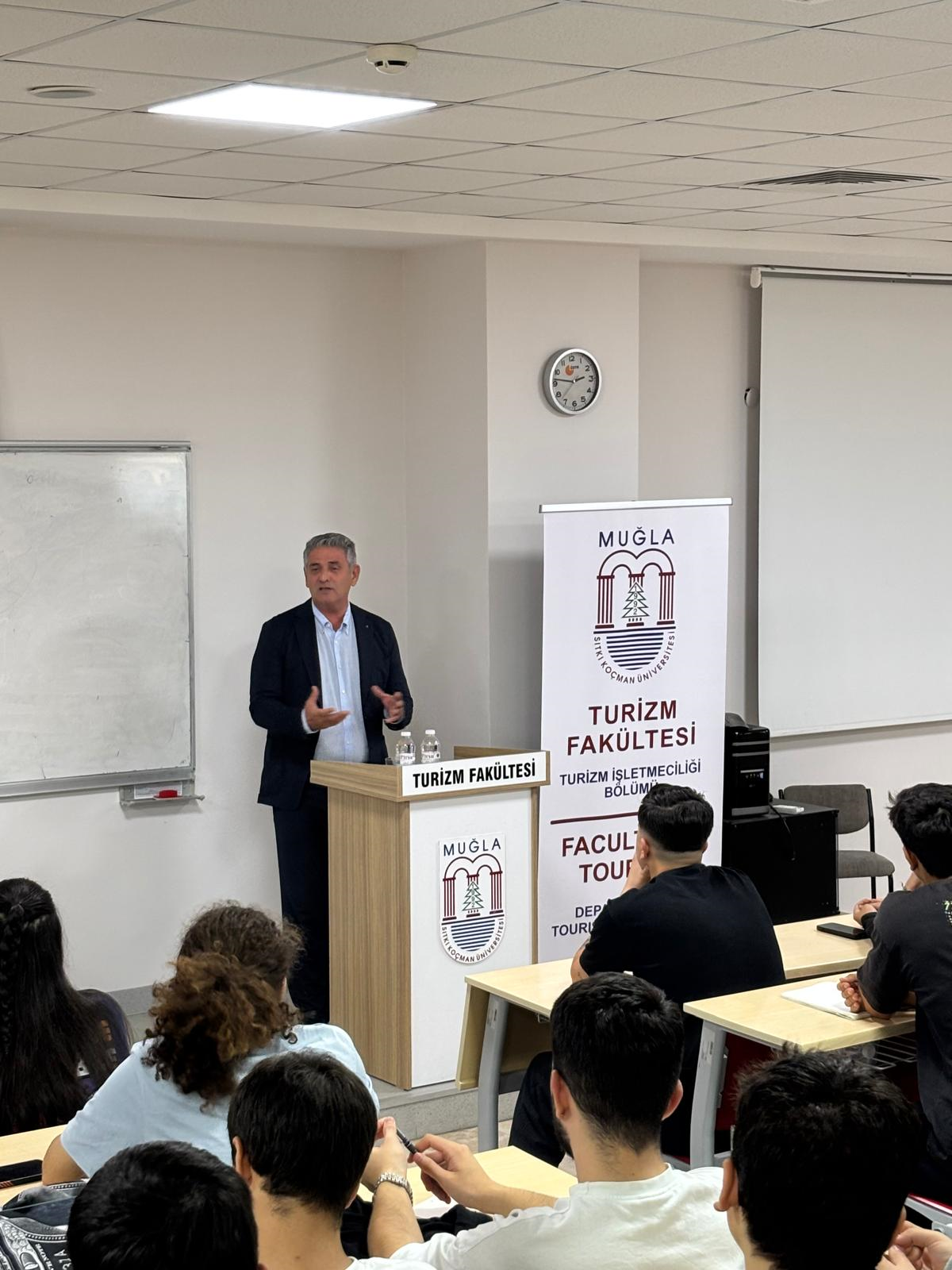 Turizm İşletmeciliği Bölümü ve SKÅL Antalya İş Birliğiyle “Turizm Yöneticileri ve Stratejik Yönetim” Söyleşisi Gerçekleştirildi