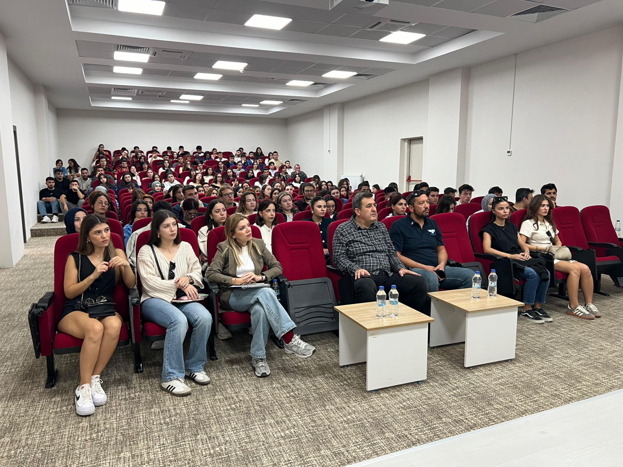 Gelişen Havacılık Sektöründe Artan Hava Trafiği ve İnsan Faktörleri paneli gerçekleşti