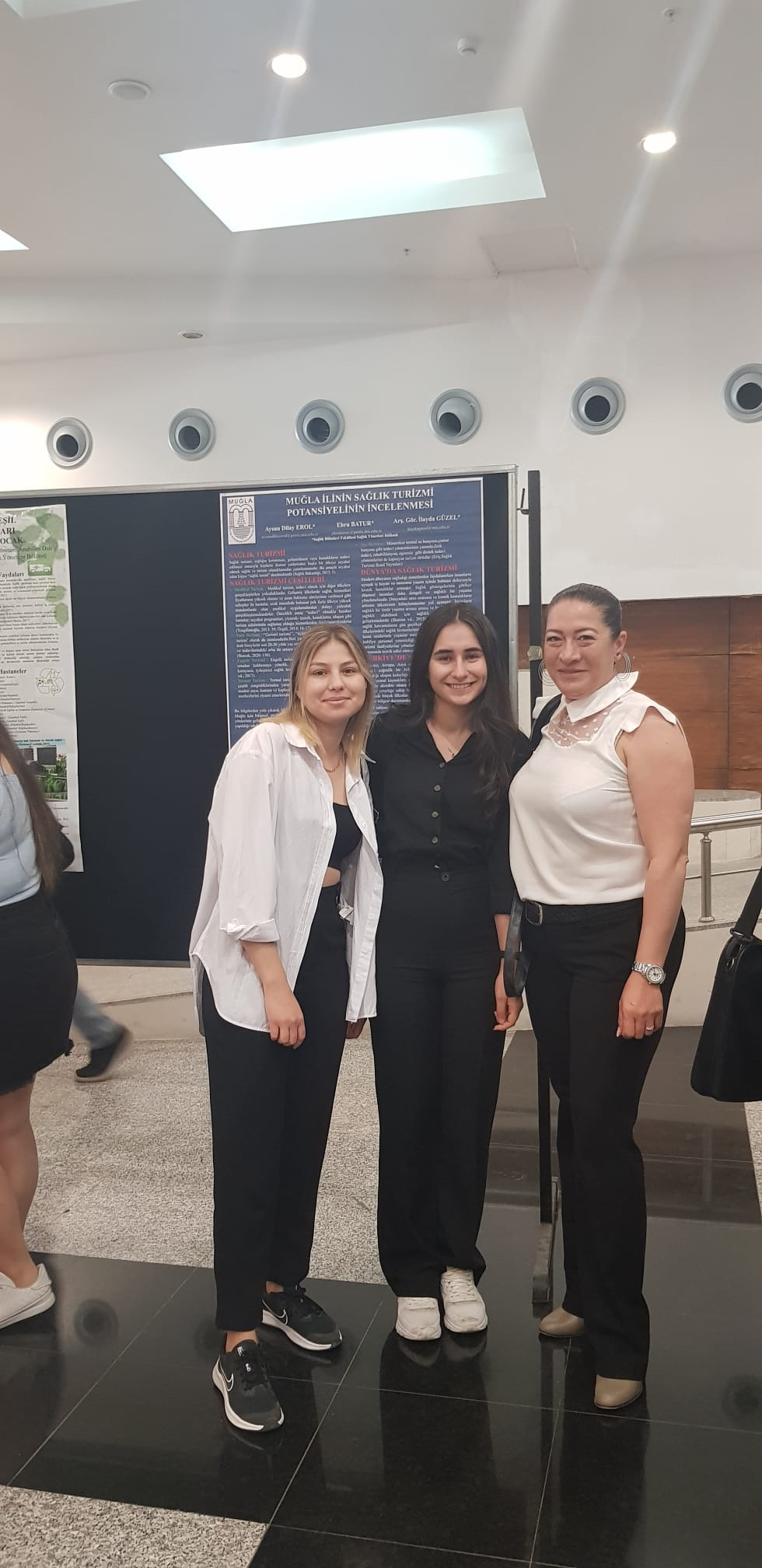 Öğrencilerimizin I. Sağlık Bilimleri Öğrenci Sempozyumu poster sunumları yapıldı.