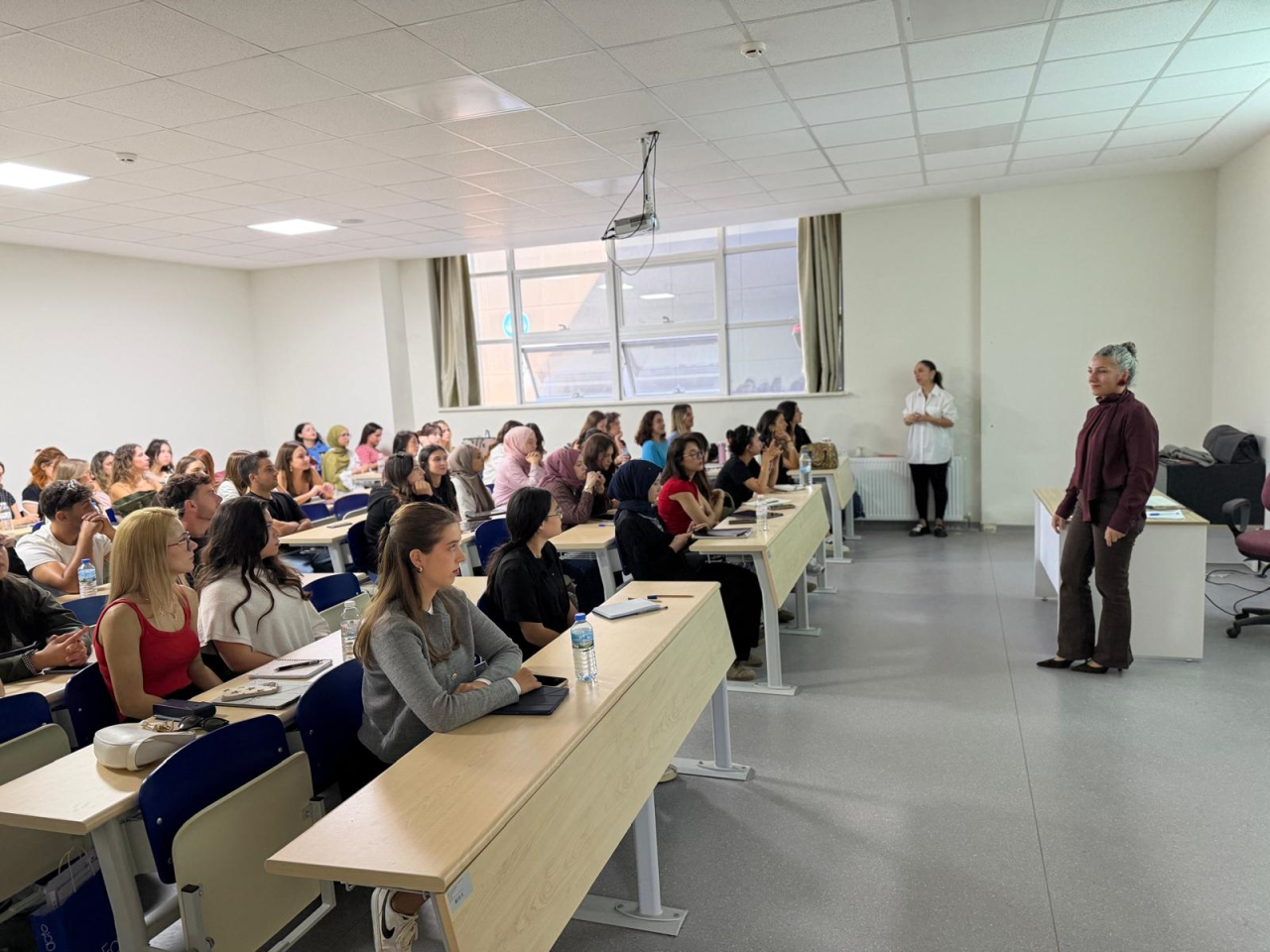 Beslenme ve Diyetetik Bölümü Öğrencilerine Staj Süreçleri Hakkında Bilgilendirme Yapıldı