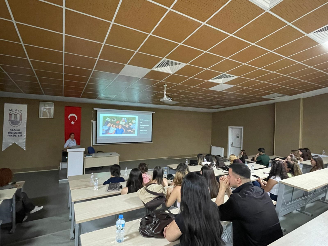 Akran Yönderliği Programı Kapsamında Eğitim ve Tanışma Buluşması Gerçekleştirildi