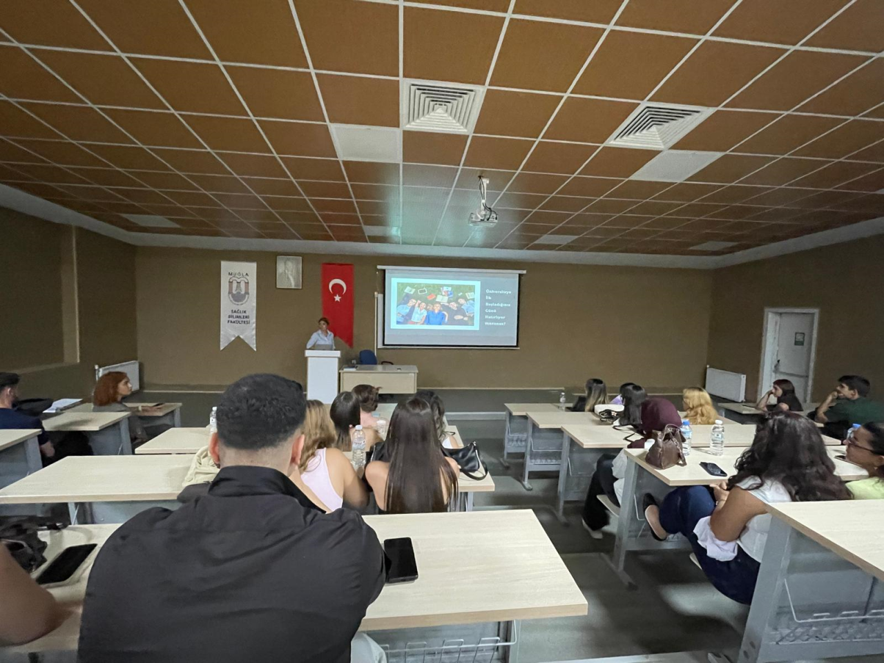 Akran Yönderliği Programı Kapsamında Eğitim ve Tanışma Buluşması Gerçekleştirildi