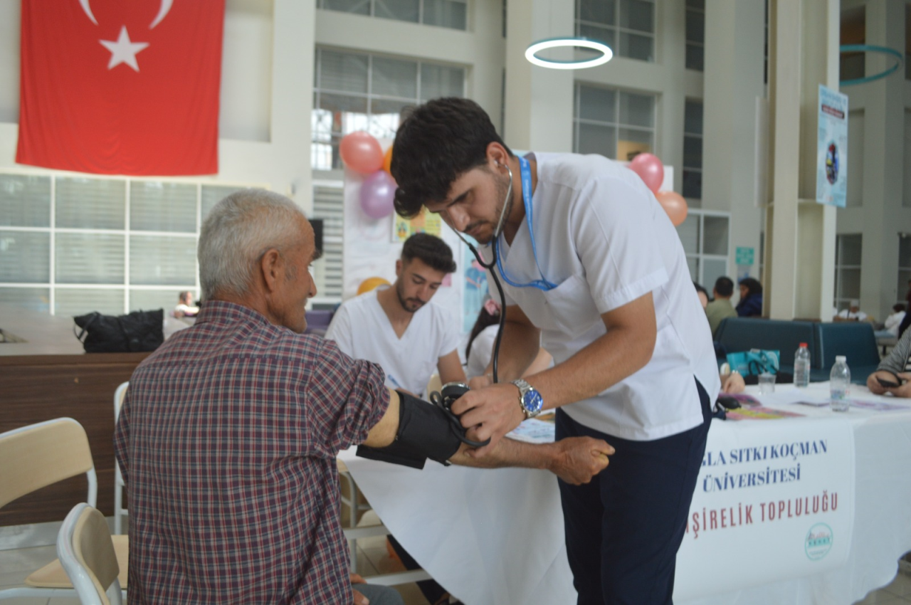 Hemşirelik Haftası Etkinliği Hastanede Coşkuyla Kutlandı