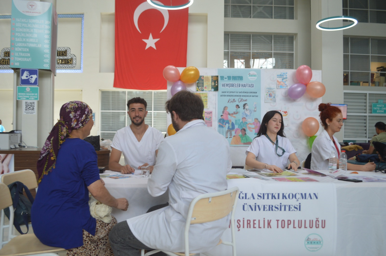 Hemşirelik Haftası Etkinliği Hastanede Coşkuyla Kutlandı