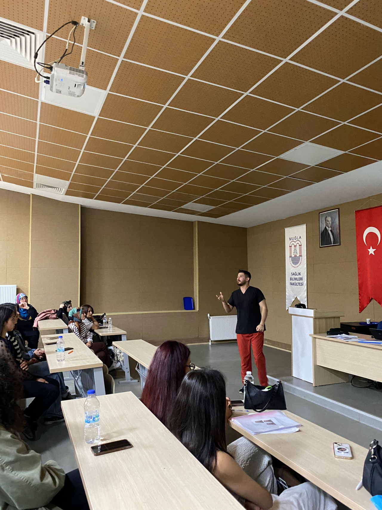 Mezunlarla Buluşuyoruz: Deneyim Paylaşımı Etkinliği Gerçekleştirildi
