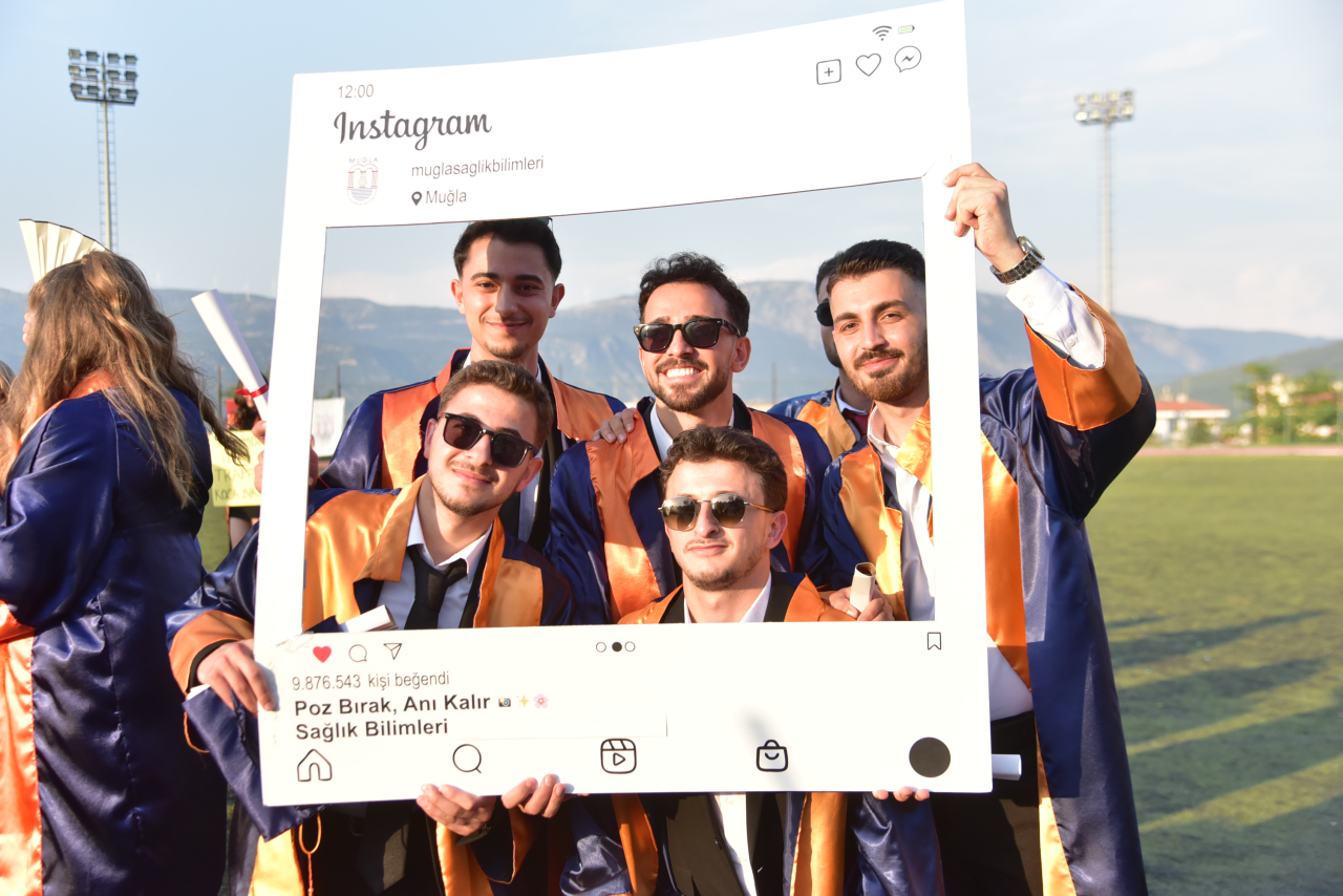 2025-2026 dönemi mezunlarımızı uğurladık.
