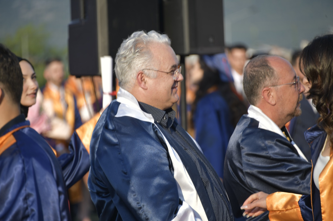 2025-2026 dönemi mezunlarımızı uğurladık.