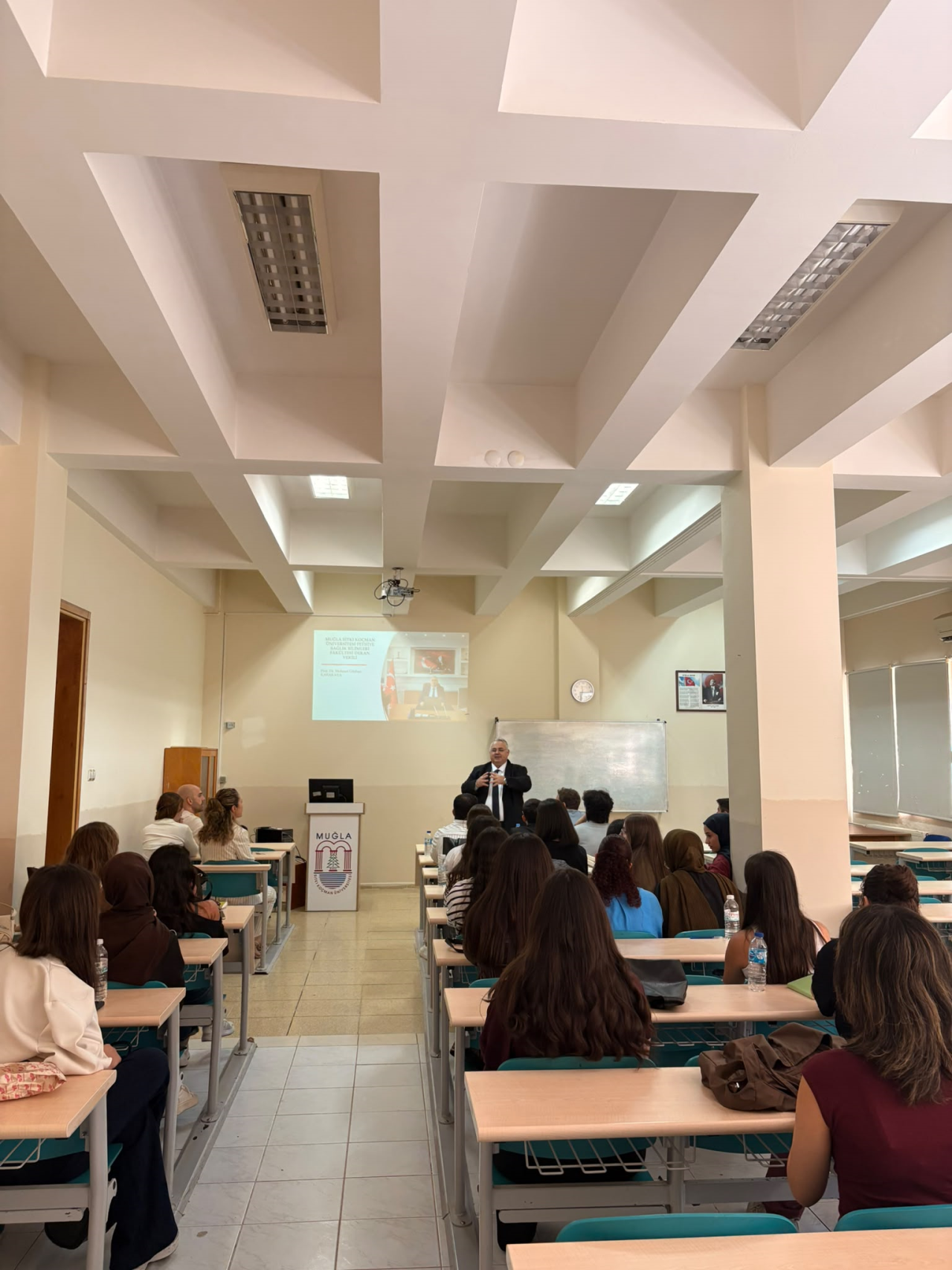 Fethiye Sağlık Bilimleri Fakültesi Gerontoloji Bölümü 1. Sınıf Oryantasyon Programı Gerçekleştirildi
