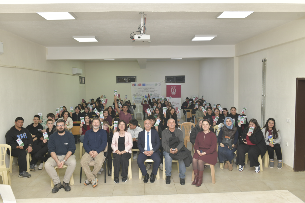 GREENLIGHT Projesi Kapsamında Enerji Okuryazarlığı Etkinliği Gerçekleştirildi