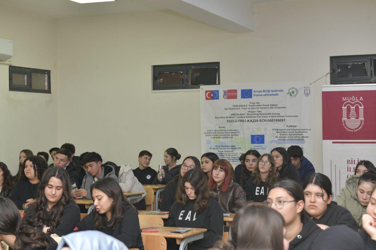 GREENLIGHT Projesi Kapsamında Enerji Okuryazarlığı Etkinliği Gerçekleştirildi