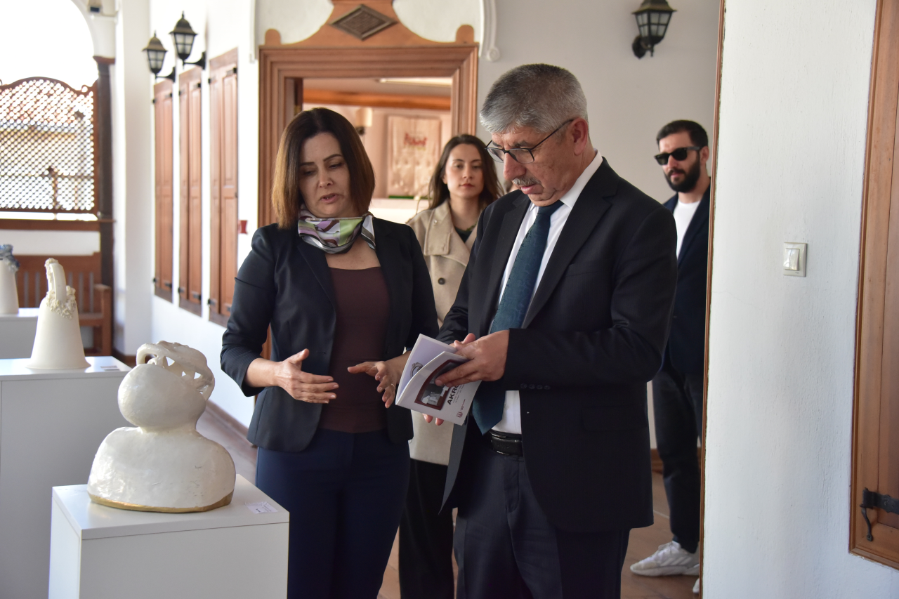 MSKÜ BİO’da “Akrom” Sergisi Sanatseverlerle Buluştu