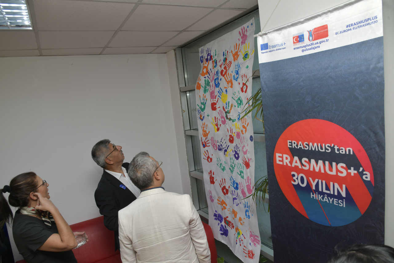 ErasmusDays 2025 Kapsamında Muğla Erasmus Festivali Düzenlendi 