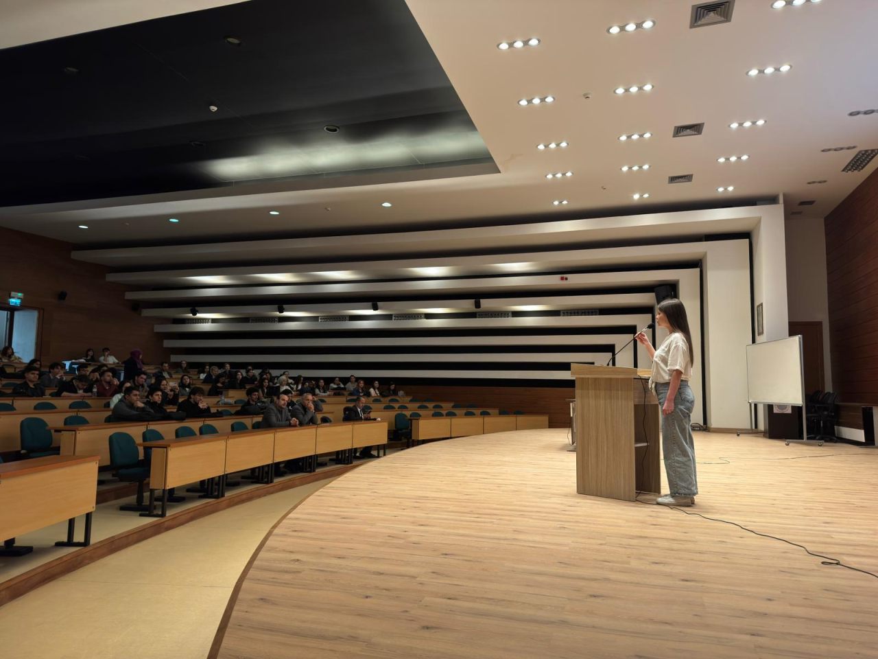 KONFERANS Öğr. Gör. Dr. Adem ÇELİK