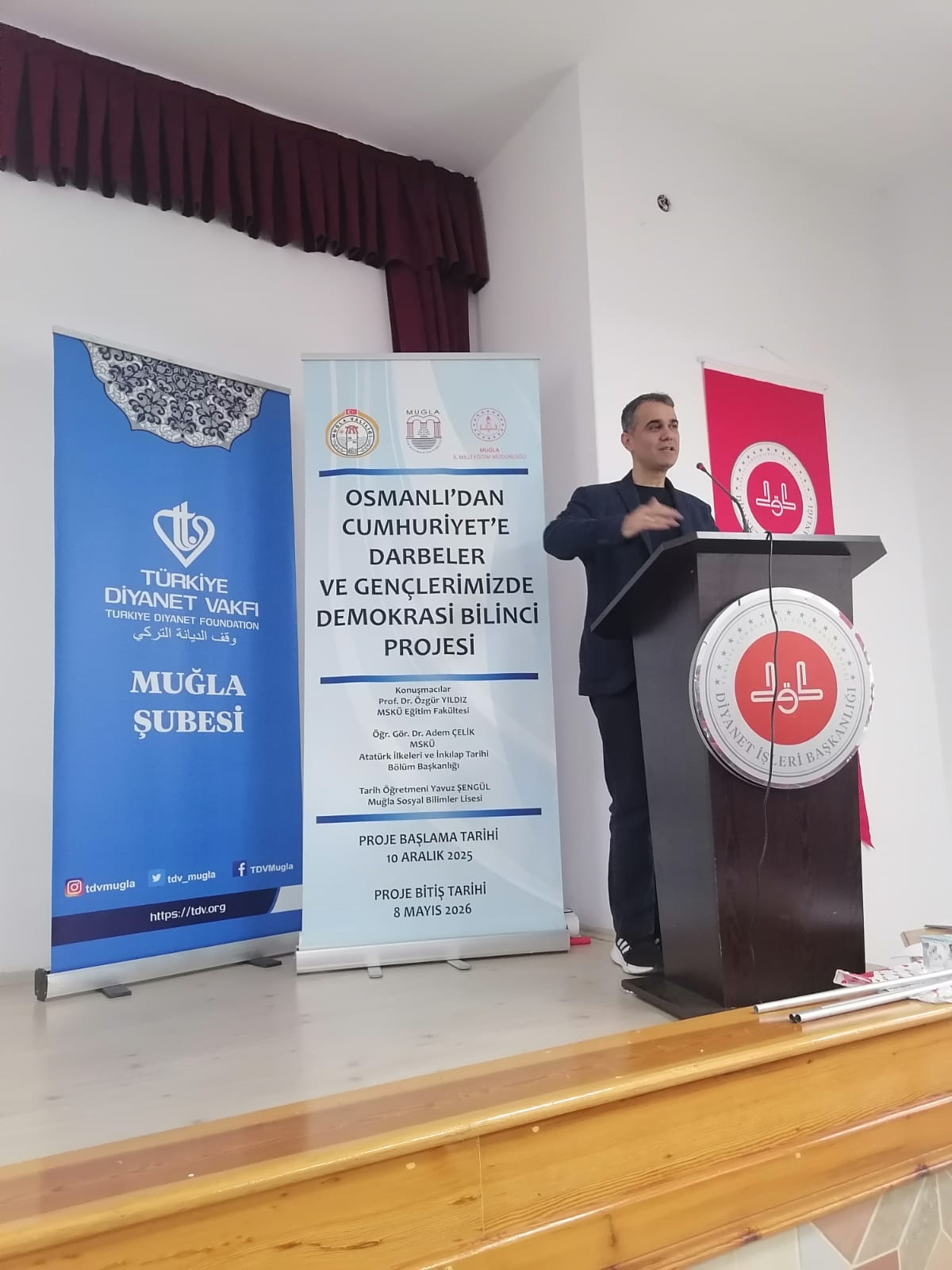 Öğr. Gör. Dr. Adem ÇELİK PROJE -PANEL