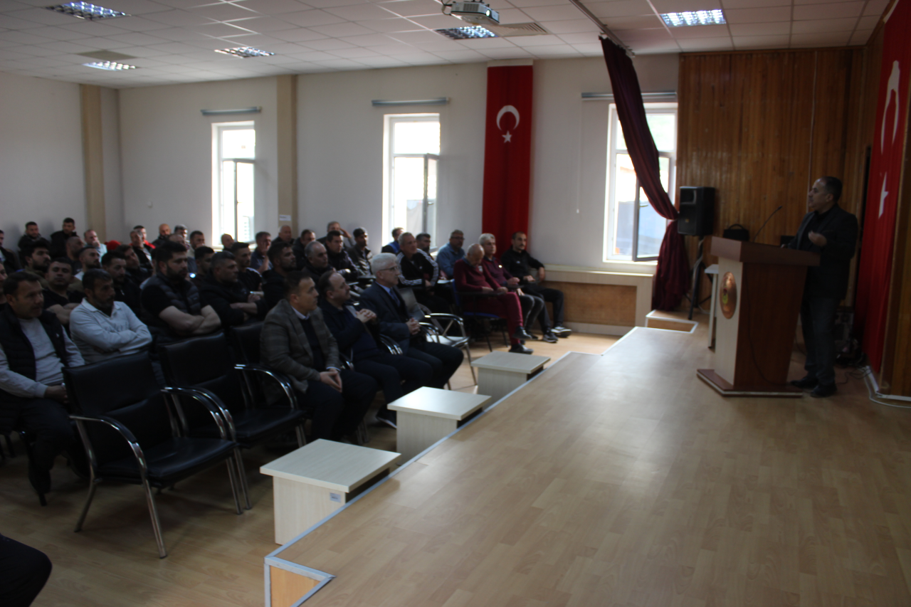 KONFERANS Öğr. Gör. Dr. Adem ÇELİK