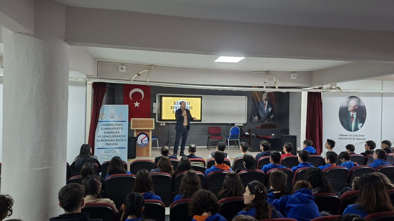 Öğr. Gör. Dr. Adem ÇELİK PROJE -PANEL