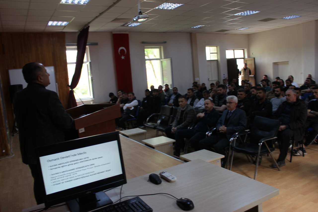 KONFERANS Öğr. Gör. Dr. Adem ÇELİK