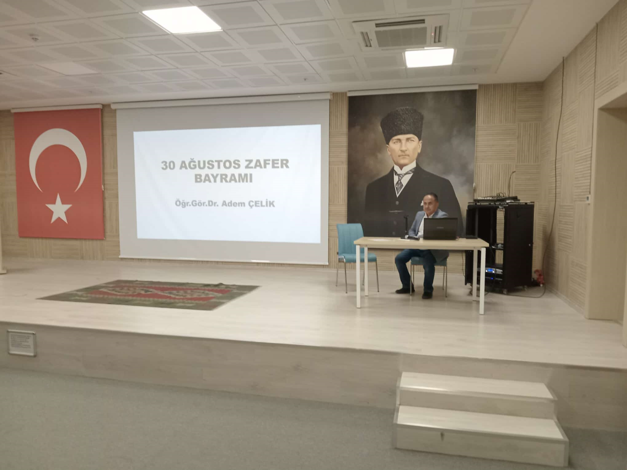 KONFERANS Öğr. Gör. Dr. Adem ÇELİK