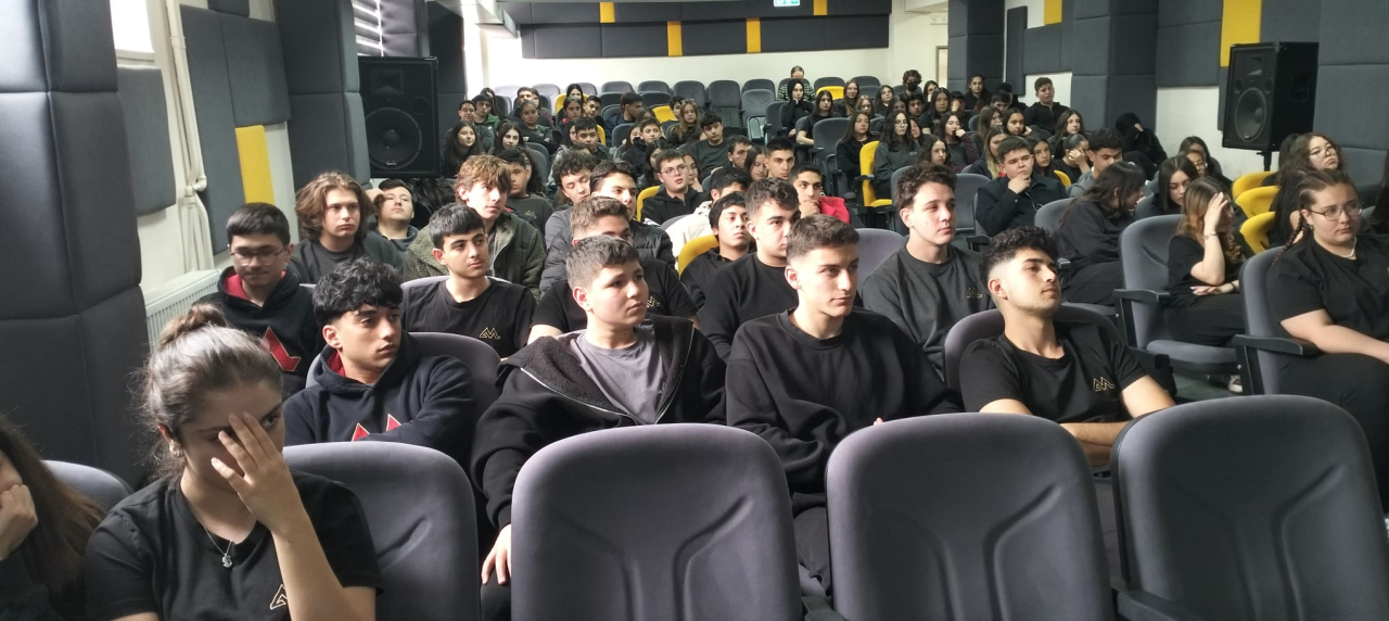 Su Okur Yazarlığı Etkinliği