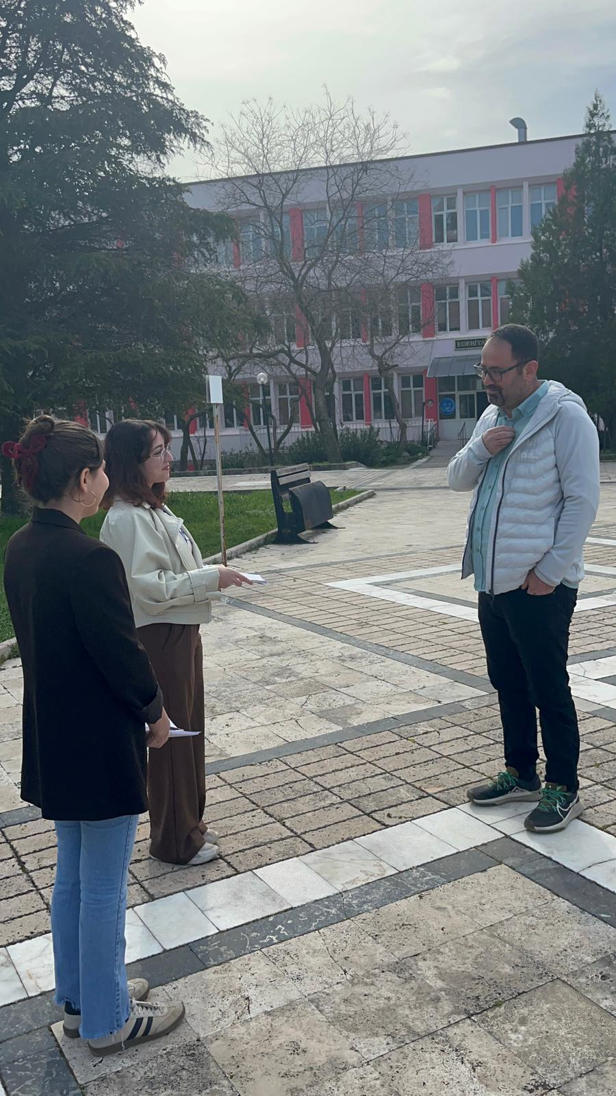 3 Mart Dünya Kulak ve İşitme Günü farkındalık çalışmaları kampüsümüzde gerçekleştirildi. 