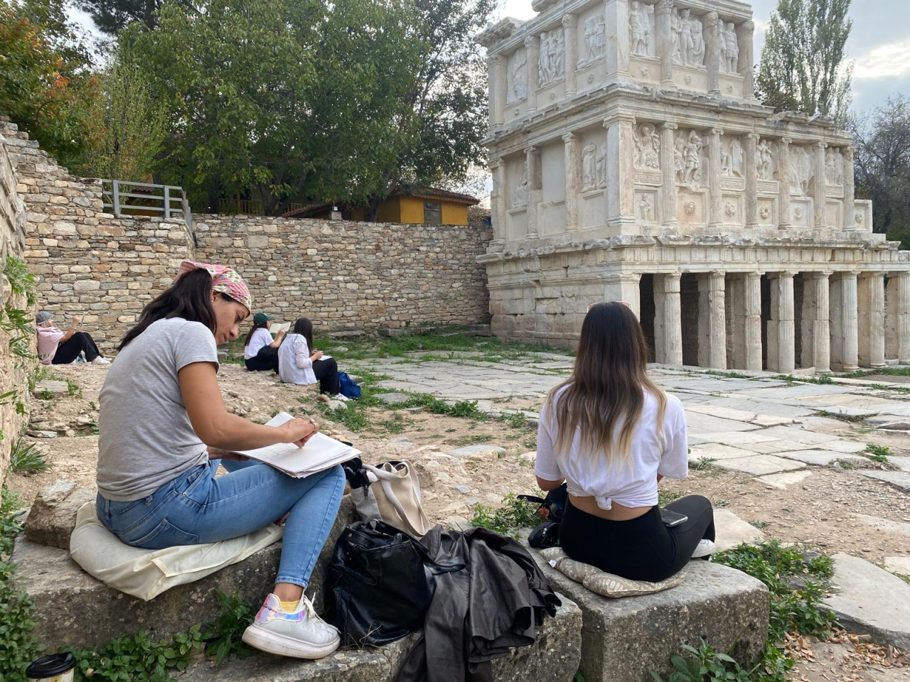 AFRODISIAS GEZİSİ DÜZENLENDİ