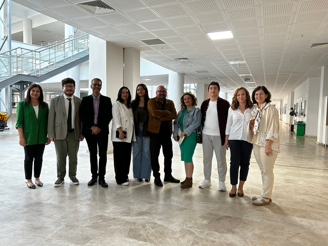 Muğla Sıtkı Koçman Üniversitesi’nde yürütülen “Tıp Fakültesi Perspektifinden Tanzimattan Cumhuriyete Türk Resim Sanatında İkonodiagnoz ve Görsel Düşünme Stratejileri: Kültürel Mirasın İzinde” başlıklı, Cumhuriyetin 100. Yılı Özel Çağrısı TÜBİTAK-1001 (323K253) numaralı projenin kapanış toplantısı 01 Ekim 2025 tarihinde gerçekleştirildi.