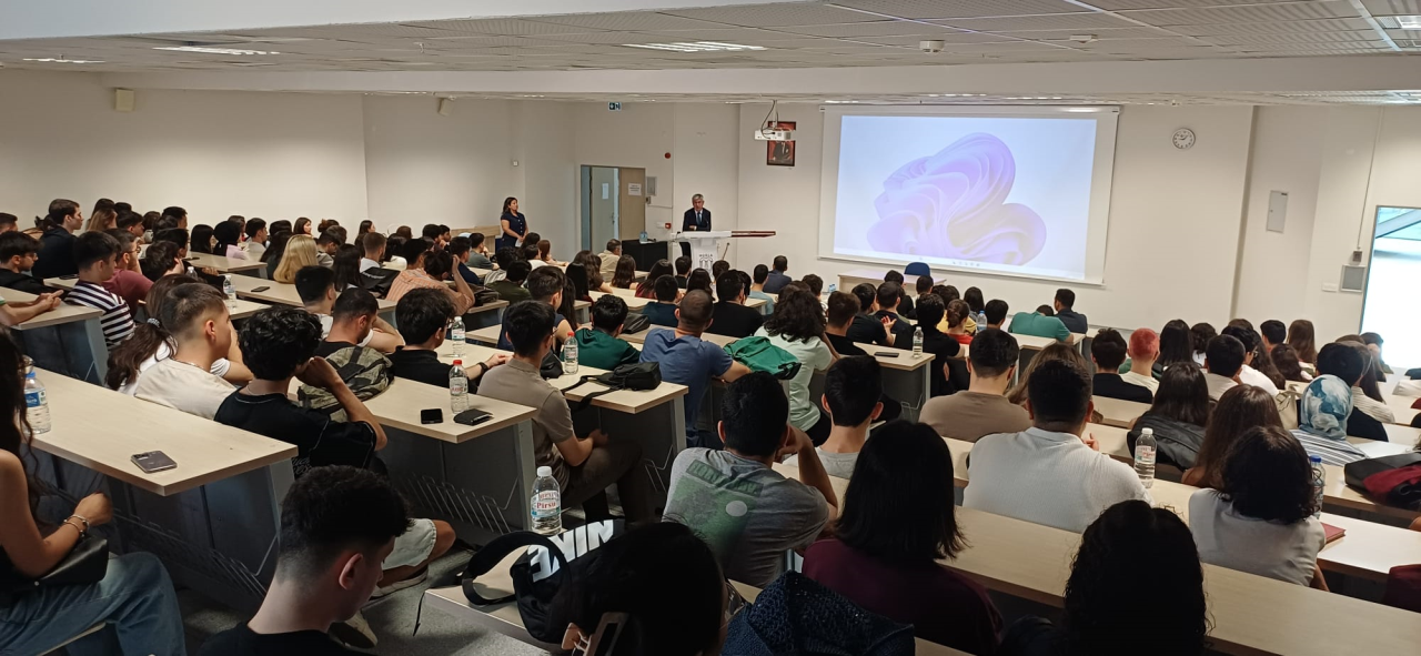  Tıp Fakültesi Dönem 1 Oryantasyon Programı Yapıldı