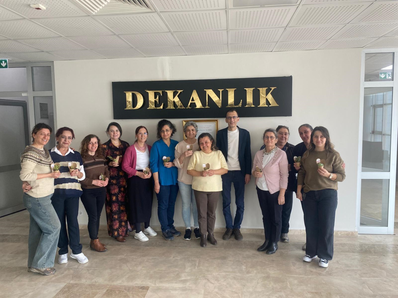 8 Mart Dünya Kadınlar Günü Kutlandı. ??