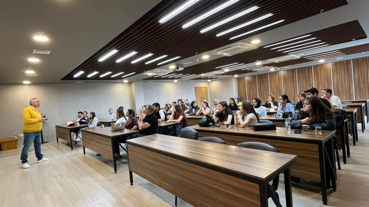 Muğla MYO Kimya ve Kozmetik Teknolojisi Programları Öğrencilerinden Menderes Tekstil’e Teknik Gezi