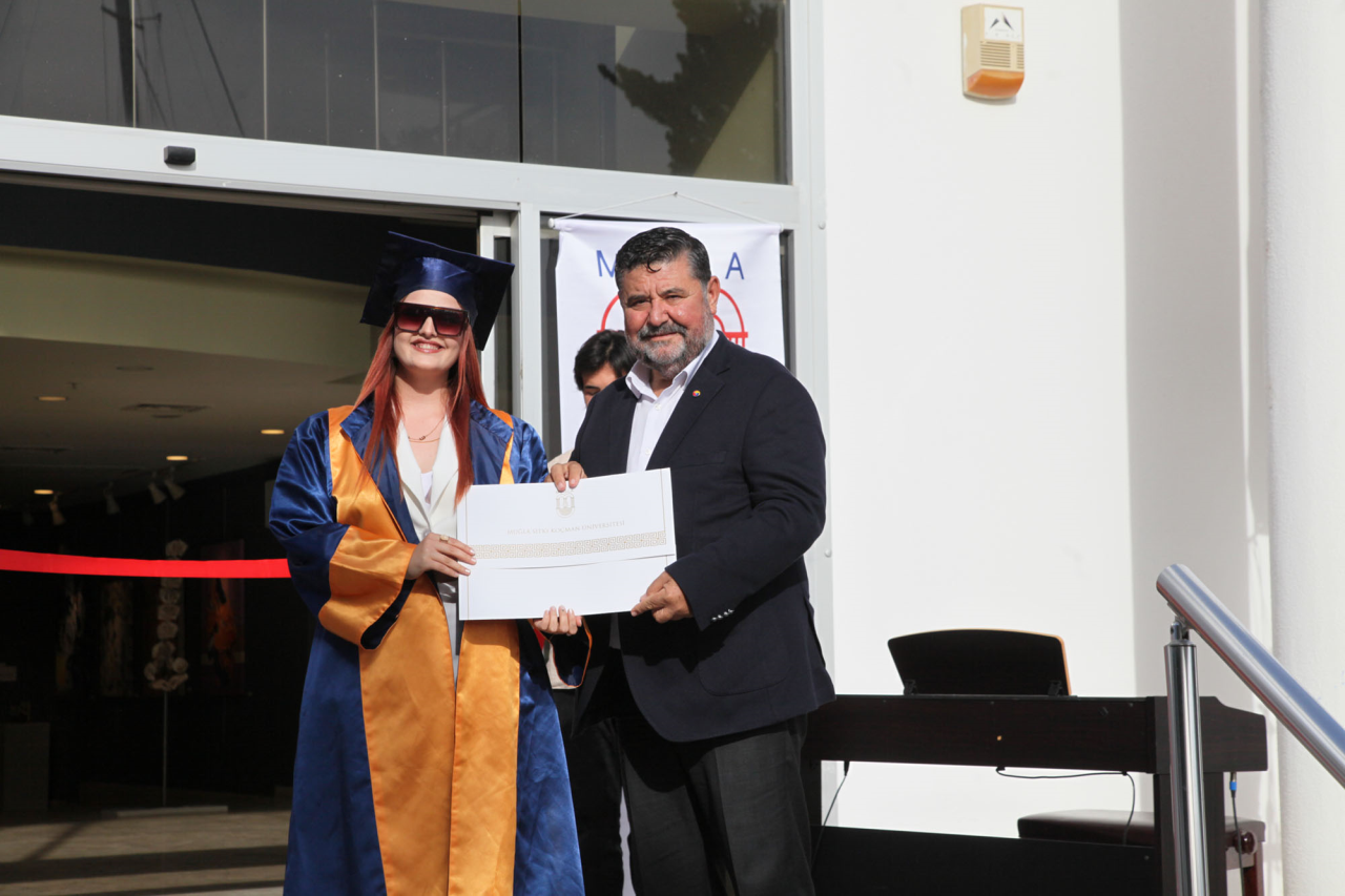 Bodrum Güzel Sanatlar Fakültesi 18. Mezuniyet Sergisi & Töreni