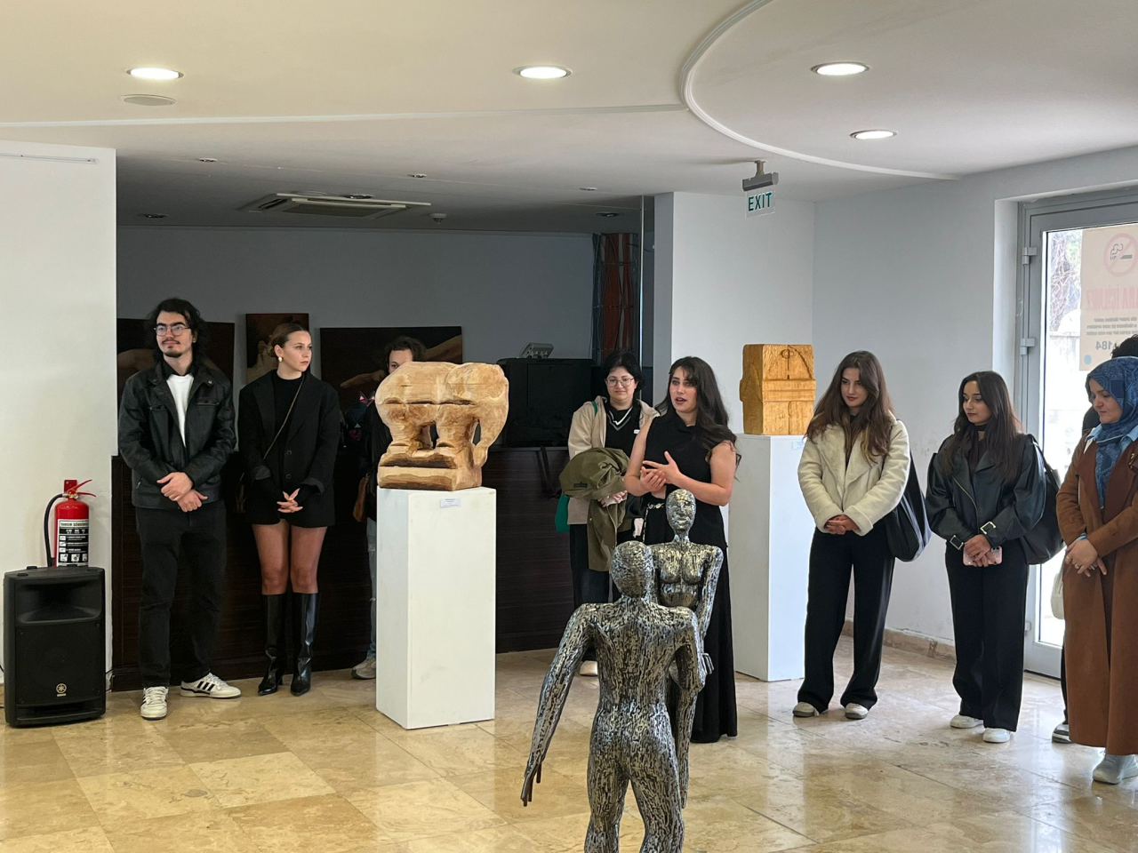 Dünya Sanat Günü İki Sergiyle Kutlandı