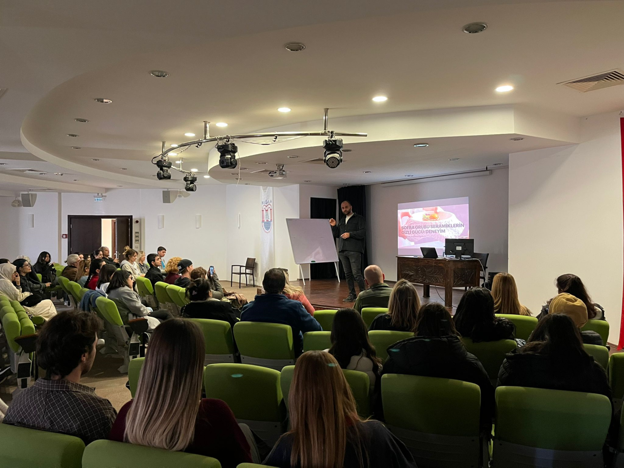 Konferans: Sofra Grubu Seramiklerin Gizli Gücü "Deneyim"- Öğr. Gör. Samet Aygün