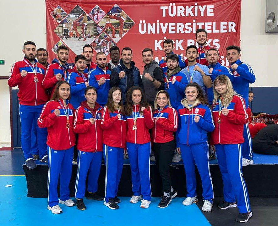 MSKÜ Kick Boks