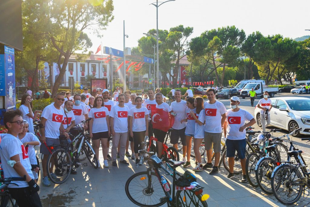 Pedallar "15 Temmuz Demokrasi ve Milli Birlik Günü" İçin Çevrildi