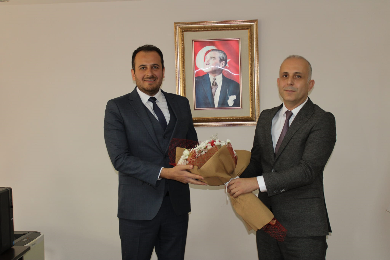 Yeni Müdürümüz Öğr. Gör. Dr. Osman Emre Arlı Oldu
