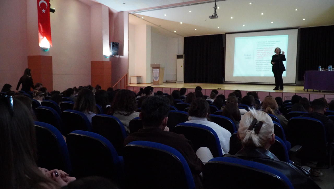 Anlamlı Etkinlik: Yakın İlişkilerde Sağlıklı Sınırlar ve Güven