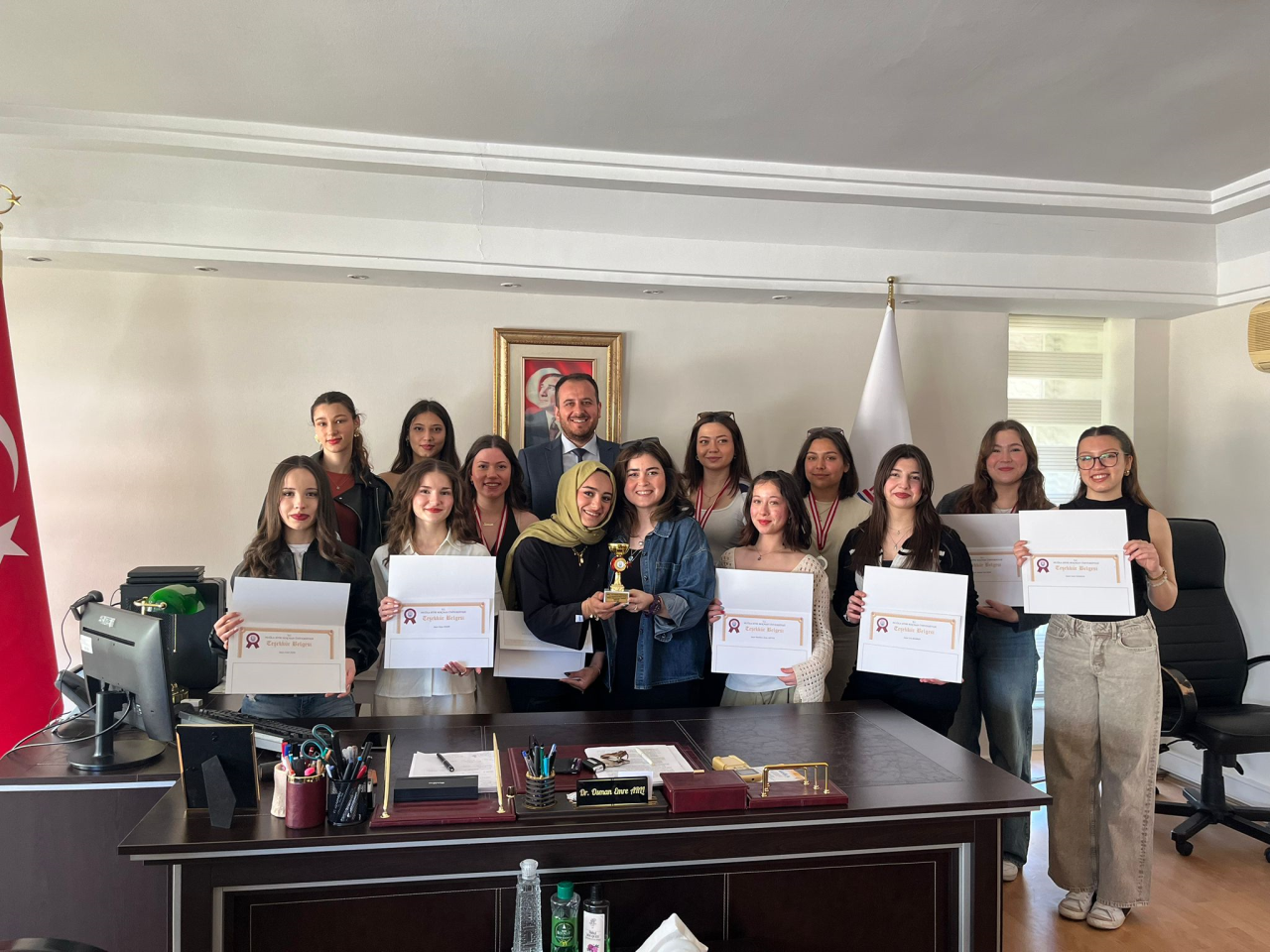 Kadın Voleybol Takımımız Turnuva İkincisi 