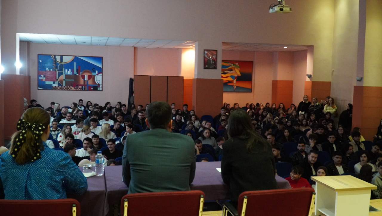 Müdür-Öğrenci Buluşması Gerçekleştirildi