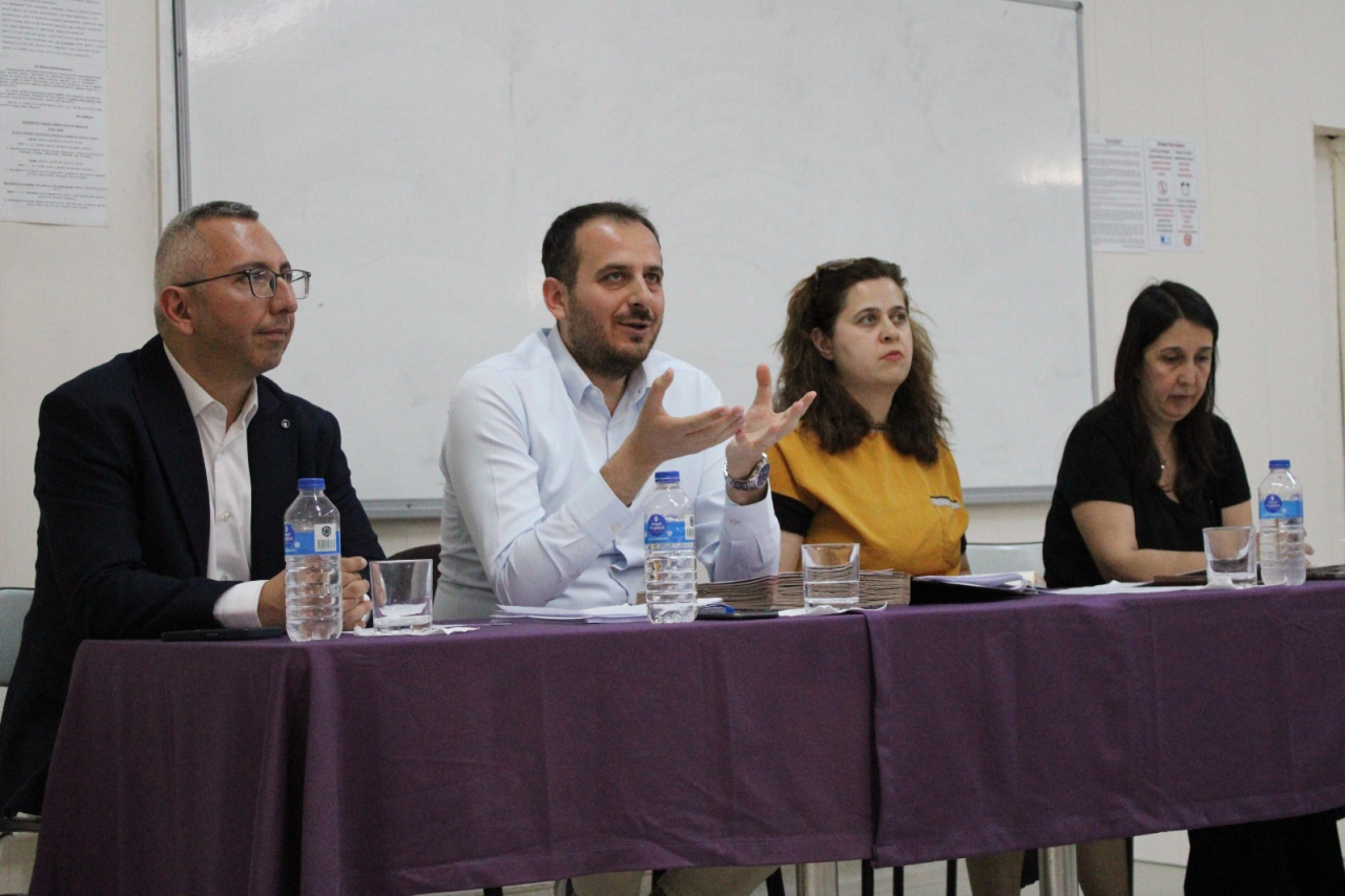 Yüksekokulumuz Akademik Genel Kurul Toplantısı Gerçekleştirildi: Başarı ve Emek Ödüllendirildi