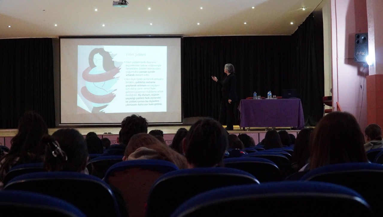 Anlamlı Etkinlik: Yakın İlişkilerde Sağlıklı Sınırlar ve Güven