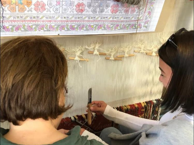 "Dijital Zanaat Atölyesi" Projesi İç Mekan Tasarımı Programının Destekleriyle Yürütülmektedir 