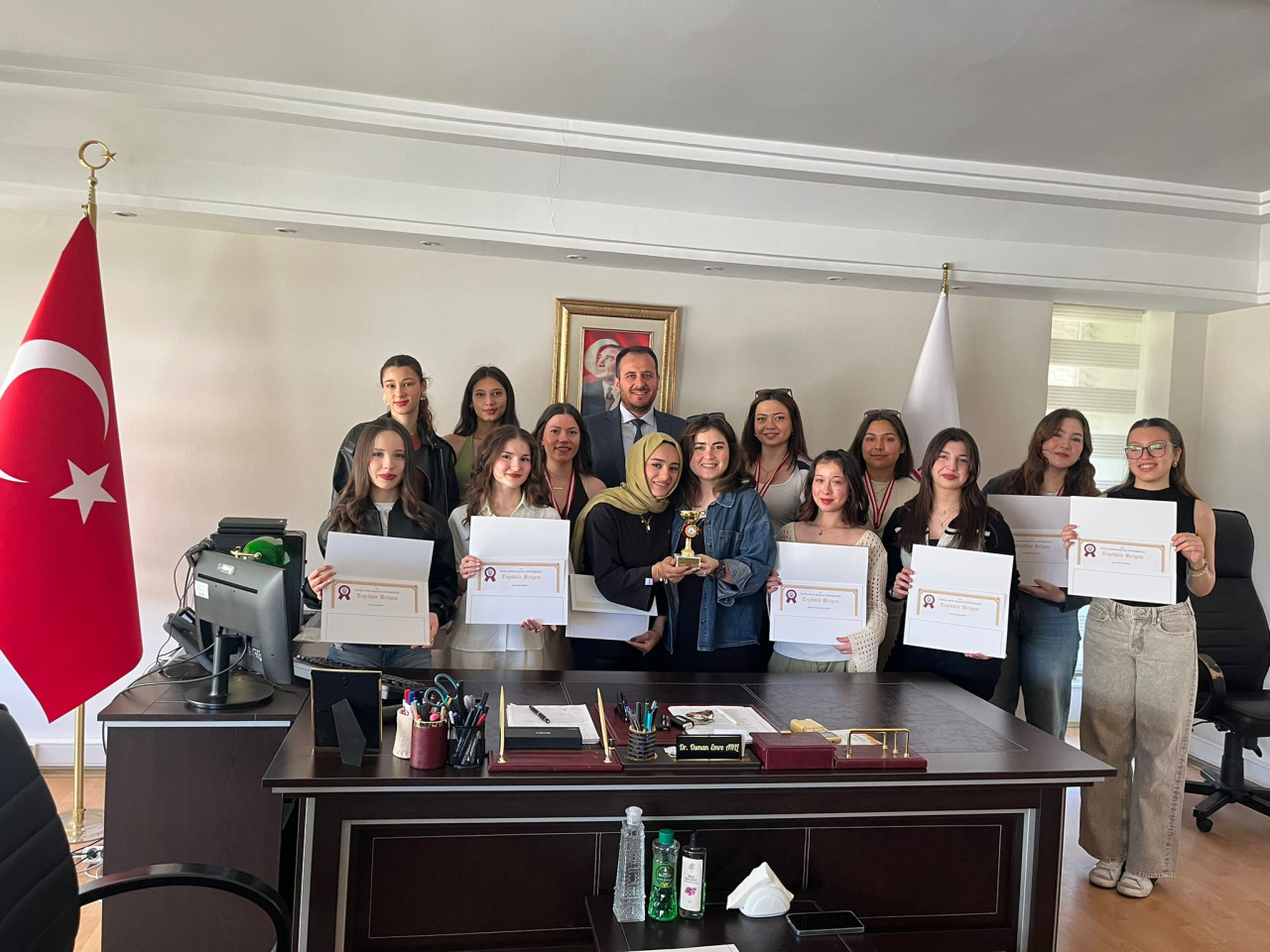 Kadın Voleybol Takımımız Turnuva İkincisi 