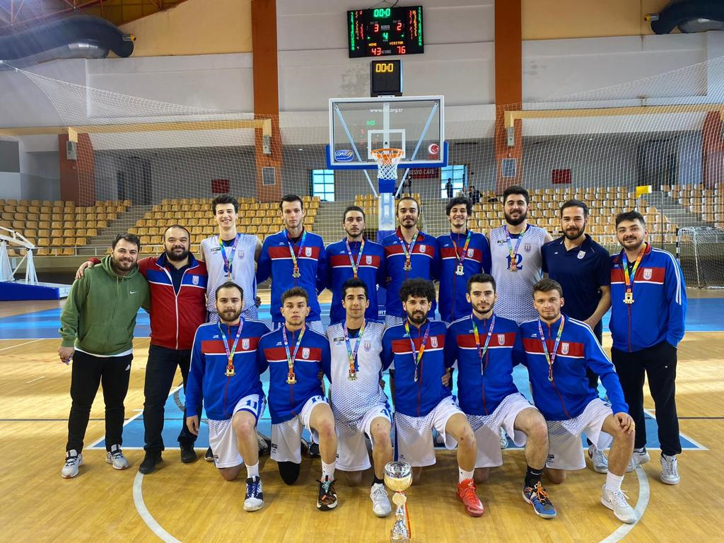 MSKÜ Kadın ve Erkek Basketbol Takımları Türkiye 1. Ligi Şampiyonu