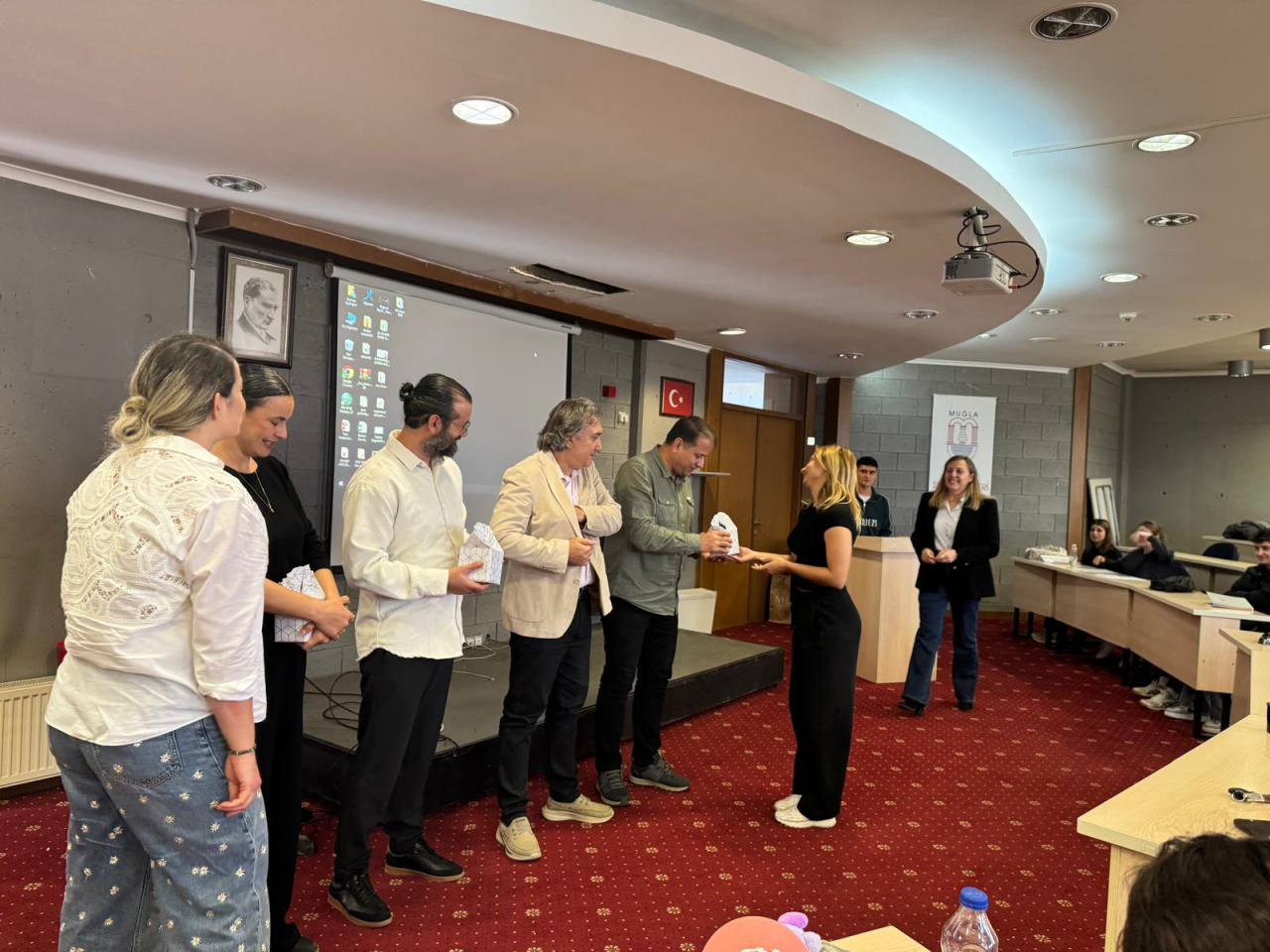 Fakültemizde 24 Kasım Öğretmenler Günü Kutlama Programı Gerçekleştirildi