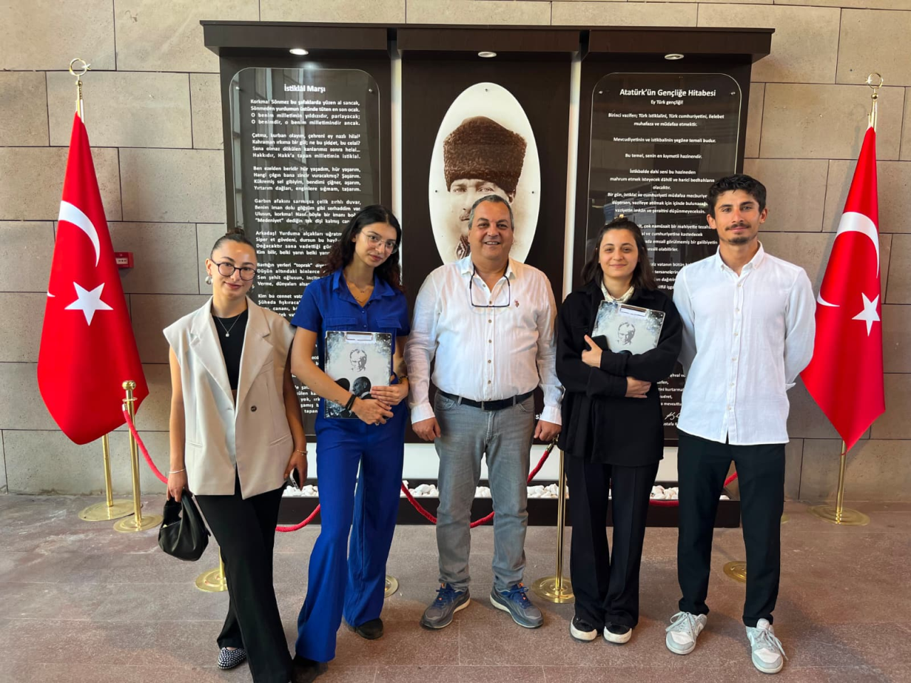 Spor Yöneticiliği ve Antrenörlük Eğitimi Bölümü Öğrencilerinden Araştırma ve Proje Sunumları