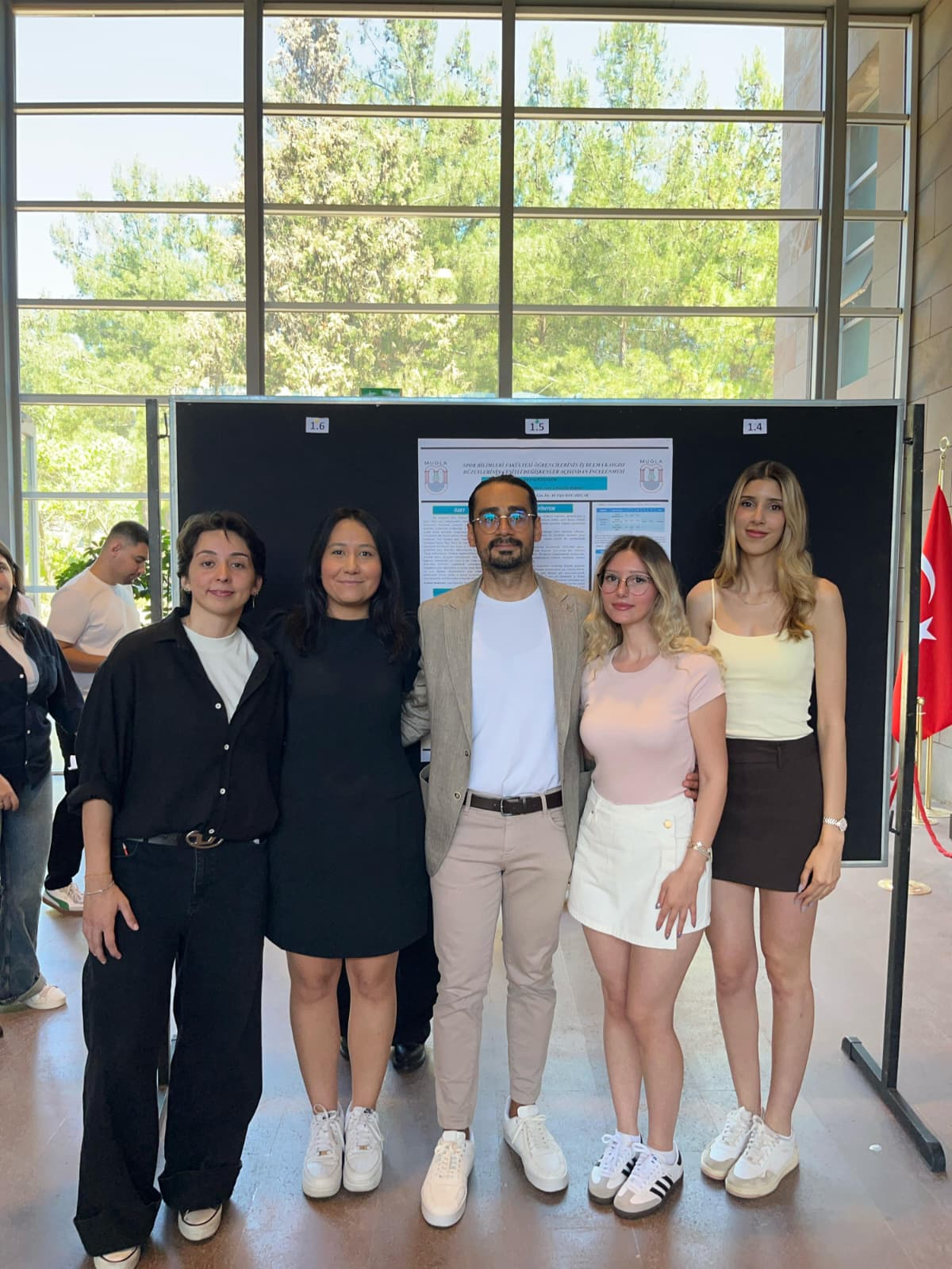 Spor Yöneticiliği ve Antrenörlük Eğitimi Bölümü Öğrencilerinden Araştırma ve Proje Sunumları