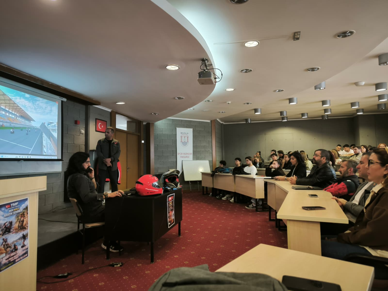 Fakültemizde Motosiklet Antrenörlük ve Hakemlik Semineri Gerçekleştirildi