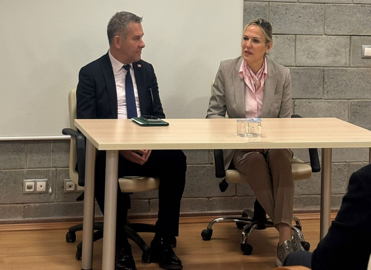 Fakültemizde "Spor Federasyonlarında Yeni Yönetim Yaklaşımları Çerçevesinde Türkiye Tenis Federasyonu’" Başlıklı Seminer Gerçekleştirildi